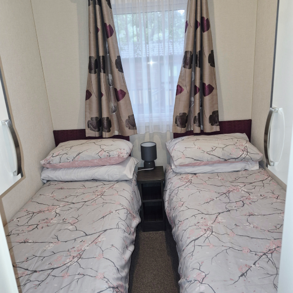 Rosewood Caravan Twin Room 2