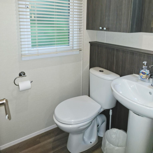 Rosewood Caravan En-Suite